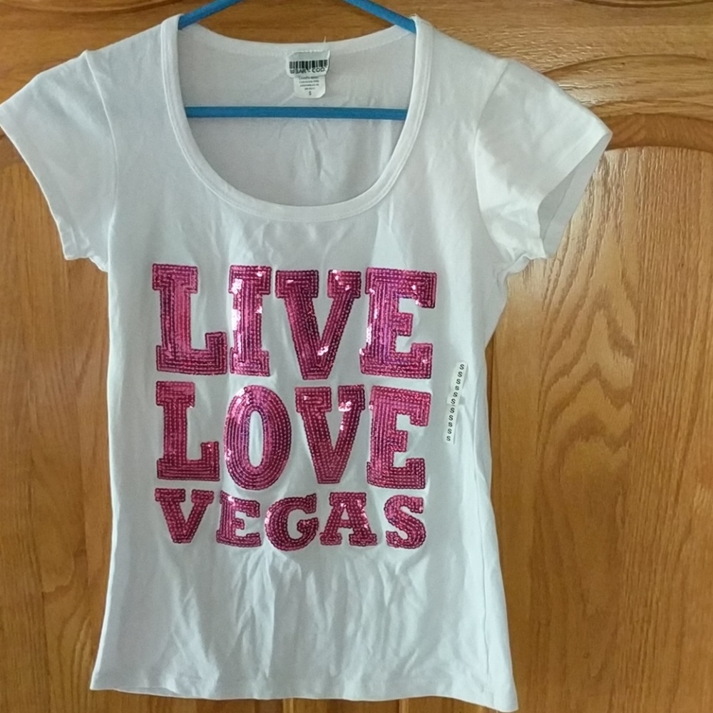 LIVE LOVE VEGAS tee